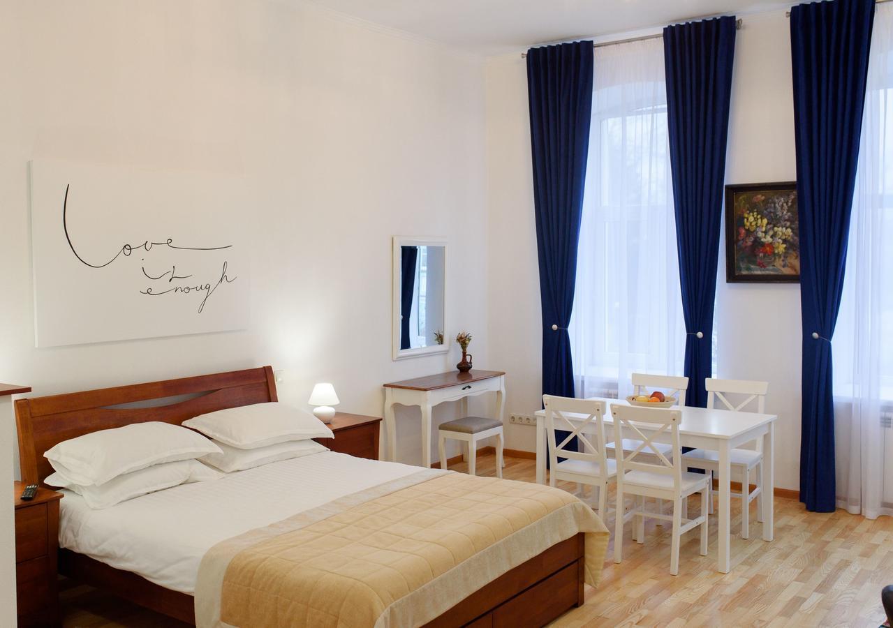 M&M Aparthotel Vip Суми Екстер'єр фото